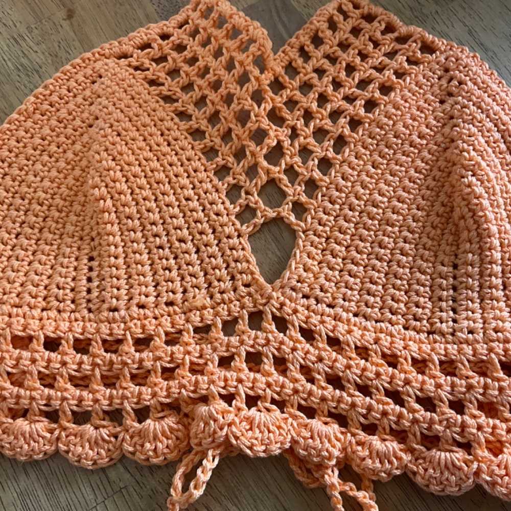 HANDMADE CROCHET HALTER SMALL CROP BOHO HIPPIE OFF THE SHOULDER CROP TOP - Picture 6 of 7